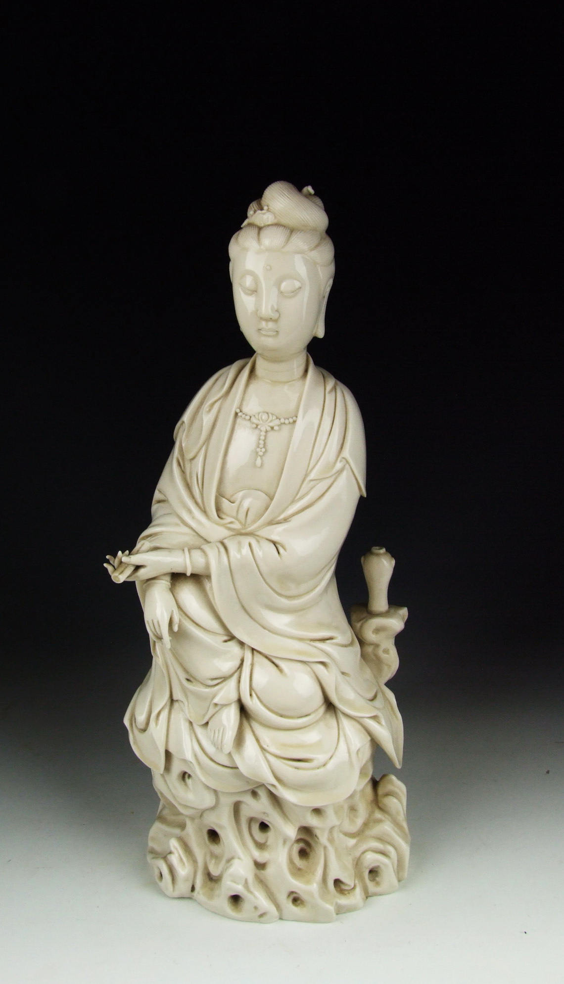 MING DYNASTY DEHUA WARE PORCELAIN KUANYIN BUDDHA STATUE eBay