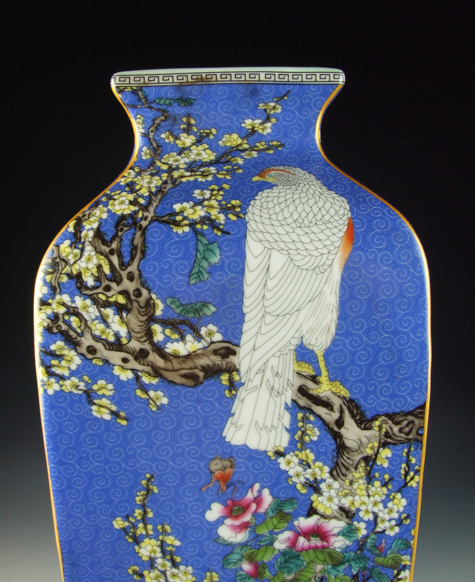 Chinese Antique Enamel Ware Color Porcelain Vase with Flower&Bird